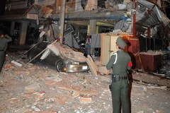 Cảnh sát Thái Lan tại một khu vực bị nổ bom ở Bangkok. Ảnh minh họa. (Nguồn: AFP/TTXVN)