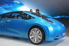 2011 Toyota Prius Alpha. (Nguồn: Internet)