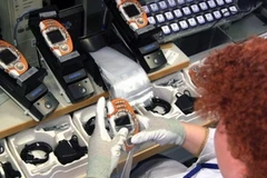 Tại một nhà máy sản xuất di động của Nokia. (Nguồn: Internet)