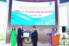 Vincom Retail chính thức niêm yết 1,9 tỷ cổ phiếu mã VRE 