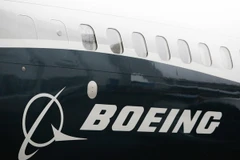 Logo của Tập đoàn Boeing trên máy bay Boeing 737 MAX 9. (Nguồn: AFP/TTXVN)