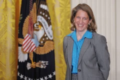 Thượng viện Mỹ phê chuẩn Bộ trưởng Y tế và dịch vụ con người