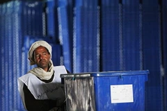 Afghanistan: Đánh bom xe chở hòm phiếu, 3 người chết