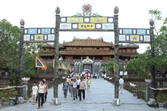 Đối thoại trực tuyến về bảo tồn di sản, phát triển Festival Huế