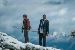 Liam Neeson, Samuel L. Jackson hâm nóng các rạp chiếu cuối tuần