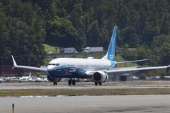 Qatar Airways đặt mua 25 máy bay Boeing MAX 10 trị giá 3,3 tỷ USD