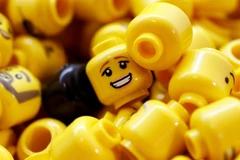 ​Hãng sản xuất đồ chơi lớn nhất thế giới dừng hoạt động tại Nga