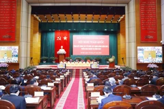 Khuyến khích, bảo vệ cán bộ năng động, sáng tạo, dám nghĩ, dám làm