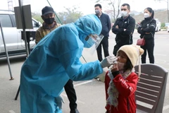 Hà Tĩnh: 381 giáo viên và học sinh dương tính với SARS-CoV-2