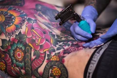 EU cấm sử dụng mực màu xăm có nguy cơ gây bệnh ung thư