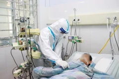 Chuyển COVID-19 sang “bệnh nhóm B” - Nhiều câu hỏi bỏ ngỏ