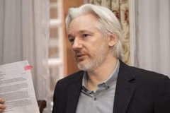 Luật sư của nhà sáng lập WikiLeaks kiện CIA với cáo buộc theo dõi