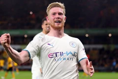 Premier League: Man City tiến gần ngôi vương, Leeds sắp xuống hạng