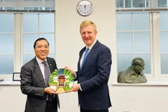 Đảng Bảo thủ ủng hộ Chính phủ Anh thúc đẩy quan hệ với Việt Nam