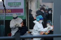 Hàn Quốc dự báo thời điểm làn sóng biến thể Omicron lên đỉnh điểm