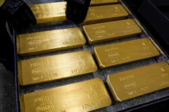 Mỹ tiếp tục trừng phạt và cấm nhập khẩu vàng của Nga