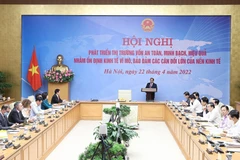 'Lành mạnh hóa thị trường vốn, song không hình sự hóa các quan hệ'