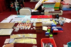 Triệt phá đường dây sản xuất, mua bán bằng giả qua mạng Internet