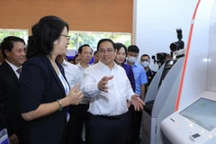 Hình ảnh Thủ tướng dự Hội nghị chuyển đổi số ngành Ngân hàng