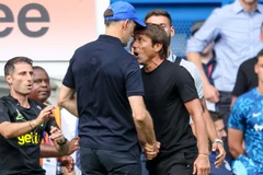 Conte và Tuchel tiếp tục "ăn miếng" sau vụ suýt xô xát trên sân cỏ