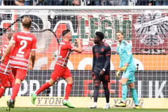 Bundesliga: Bayern trải qua trận thứ tư liên tiếp không thắng