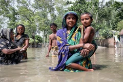 Hơn 100 người chết vì lũ lụt kinh hoàng kéo dài ở Bangladesh