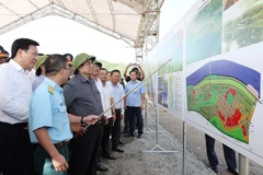 Thủ tướng khảo sát các công trình, dự án trọng điểm tại tỉnh Lào Cai