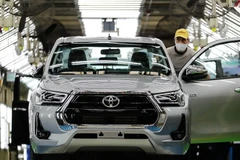 Vượt qua GM, Toyota dẫn đầu doanh số bán hàng tại Mỹ