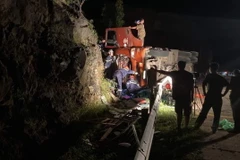 Phú Yên: Liên tiếp xảy ra 2 vụ lật xe, một tài xế tử vong tại chỗ