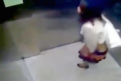 Ảnh cắt từ clip. (Nguồn: mirror.co.uk)