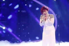 Hát đầy xúc cảm, Vân Quỳnh bất ngờ ghi điểm. (Ảnh: BHD)