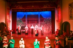 “Long Thành diễn xướng”: Cuộc song hành giữa chèo và rối nước 