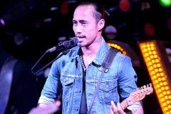 "Quý ông" Phạm Anh Khoa “Phá” để vùng vẫy trong rock