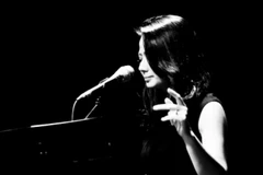 Giang Trang: Ẩn mình, để khởi lộ "vùng trời khác" trong cõi Trịnh