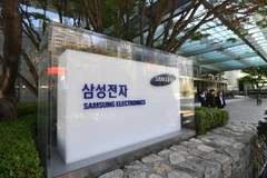 Biểu tượng Samsung tại trụ sở ở thủ đô Seoul của Hàn Quốc. (Ảnh: AFP/TTXVN)