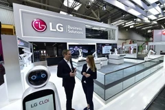 Các sản phẩm của LG trưng bày tại Hội chợ Hannover Messe 2019 ở Đức ngày 1/4/2019. (Ảnh: Yonhap/TTXVN)