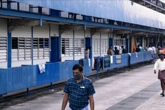 Lao động nhập cư tại một ký túc xá ở Singapore trong tháng này. (Nguồn: THX/TTXVN)