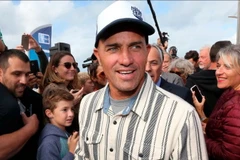 Vận động viên 11 lần đoạt danh hiệu vô địch lướt sóng thế giới Kelly Slate. (Nguồn: AP)