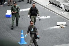 Cảnh sát điều tra tại hiện trường vụ nổ ở Bangkok, Thái Lan. (Ảnh: AFP/TTXVN)