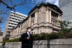 Trụ sở Ngân hàng trung ương Nhật Bản (BOJ) tại Tokyo, Nhật Bản ngày 16/3 vừa qua. (Ảnh: AFP/TTXVN)