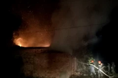 Hiện trường vụ cháy. (Ảnh: Dương Chí Tưởng/TTXVN)