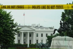 Tiểu thuyết của Bill Clinton hé lộ những bí mật về Nhà Trắng