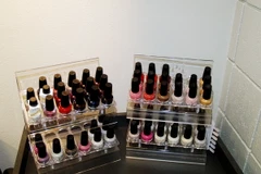 Hoạt động sản xuất của Công ty mỹ phẩm Italy Cosmoproject. (Ảnh: Ngự Bình/TTXVN)