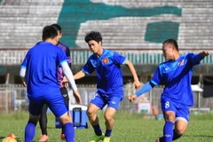 Một buổi tập luyện của đội tuyển Việt Nam. (Ảnh: Minh Tiến/TTXVN)