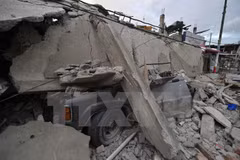 Cảnh đổ nát do trận động đất 7,8 độ Richter ở Ecuador hồi tháng 4. (Nguồn: AFP/TTXVN)