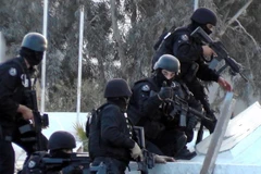 Lực lượng an ninh Tunisia được triển khai tại Ben Guerdane. (Nguồn: AFP/TTXVN)