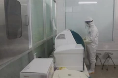 Thiết bị, máy móc xét nghiệm COVID-19. (Ảnh minh họa: Mạnh Minh/TTXVN)