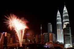 Toà tháp đôi Petronas tại thủ đô Kuala Lumpur. (Nguồn: AFP/TTXVN)