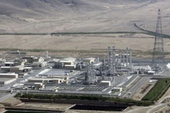 Toàn cảnh lò phản ứng hạt nhân nước nặng Arak tại thành phố Arak, miền trung Iran, cách thủ đô Tehran 190km về phía tây nam ngày 26/8/2006. (Nguồn: Reuters /TTXVN)