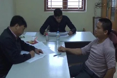 Bắt nóng kẻ giết dã man vợ và mẹ vợ, chém bị thương bố vợ